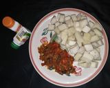 A picture of step 6 of White Yam and sauce.