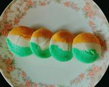 A picture of step 4 of INDEPENDENCE DAY special TRI COLOURS IDLI PEACOCK.