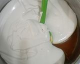 Foto langkah ke 2 dari resep Zebra Cake Putih Telur.