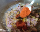 Foto del paso 5 de la receta: Lentejas con salchichas y setas en 25 minutos