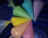 Foto langkah ke 6 dari resep Lidah kucing rainbow kokoh #bikinramadanberkesan 29.