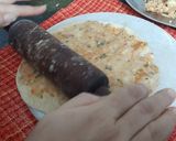 A picture of step 3 of Layered Aloo Paratha.