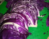 A picture of step 1 of Cabbage and noodle soup.