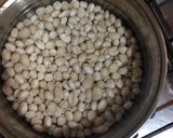 Foto del paso 1 de la receta: Porotos con riendas