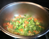 Foto del paso 2 de la receta: Sopa de ortigas con garbanzos y otras verduras - veggie - diet