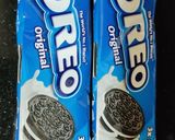 A picture of step 2 of Oreo biscuits ice cream 🍦.