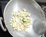 A picture of step 1 of Sabudana Khichri.