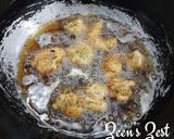 A picture of step 3 of Maash and Methi Bhajiye.