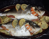 Foto del paso 4 de la receta: Dorada rellena al horno