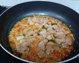 Foto del paso 4 de la receta: Arroz frito con pollo al curry