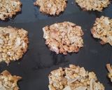 Foto del paso 2 de la receta: Galletitas o barritas de quinoa y coco
