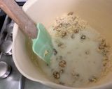 Une image de l'étape 8 de Gâteau fruité aux raisins, pomme et citron /gingembre.