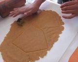 Foto del paso 2 de la receta: Casa de Galleta Jengibre Navideña