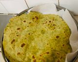 A picture of step 1 of Green Peas Paratha.
