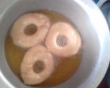 A picture of step 5 of Cinnamon Donuts.