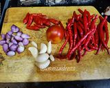 Foto langkah ke 1 dari resep Sambal Tongkol Bajak Kemangi.