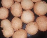 A picture of step 3 of Moong dal badi.