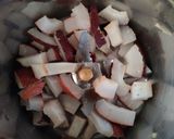 A picture of step 7 of Dhondakai koora.