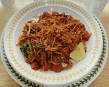 Gambar langkah 4 resipi 👩‍🍳Mee Goreng Cendawan Sosej.