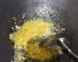 Foto langkah ke 1 dari resep Nasi Goreng Bayam Merah.