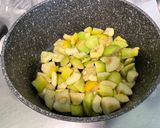 Une image de l'étape 5 de Compote de coings du Japon et pommes à la vanille.