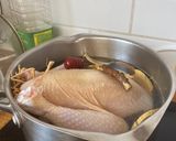 A picture of step 3 of Ginseng Chicken Soup.