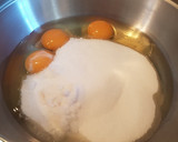 Foto del paso 2 de la receta: Bizcocho de yogur en olla GMF