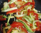 Foto del paso 2 de la receta: Wok de pollo y vegetales