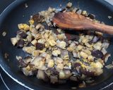 Foto del paso 3 de la receta Berenjena al ras el hanout con huevos