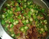 A picture of step 5 of Bhindi ki bhaji.