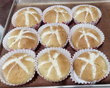 Foto langkah ke 4 dari resep Korean Garlic Cheese Bread.
