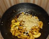 Foto langkah ke 3 dari resep Apple Pie.
