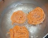 जलेबी (Jalebi Recipe in Hindi) रेसिपी चरण 3 फोटो