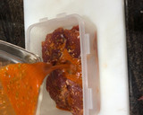 Foto del paso 3 de la receta: Solomillo de cerdo ibérico adobado con puré de patatas