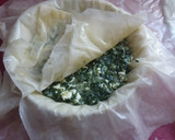 Foto del paso 5 de la receta: Pastel de espinacas y acelgas con pasta filo