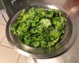 Une image de l'étape 4 de Salade de cresson aux jeunes endives, tomates cerises et persil.