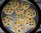 Foto del paso 5 de la receta: Galletas con rocklets🍪