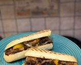 Φωτογραφία βήματος 10 της συνταγής Vegetarian cheesesteak με μανιτάρια