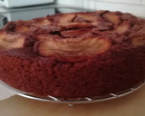 Foto del paso 11 de la receta: Tarta jugosa de cacao puro con plátanos, manzana y nueces