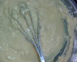 Foto langkah ke 4 dari resep Bolu Pisang Kukus No Mixer.
