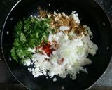 A picture of step 2 of Paneer kulcha.