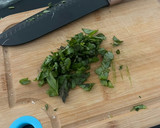 Foto del paso 9 de la receta: Arroz de calamar y guisantes