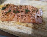 Une image de l'étape 3 de Saumon gravlax aux épices trappeur.