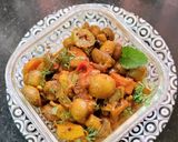 A picture of step 6 of Mixed Veg And Mushrooms Curry.