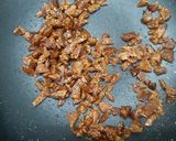 A picture of step 2 of Menthi Ladoo Fenugreek seeds.