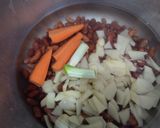 Foto del paso 1 de la receta: Frijoles🍚caseros🍱con papa y salchichón🍛🥓🍲