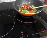 Foto del paso 5 de la receta: Filete de pobre en wok de verduras