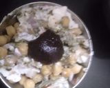 A picture of step 2 of Chole chaat.