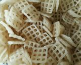 صورة لخطوة 5 من وصفة قراقيش...سناك خفيف ولذيذ😋