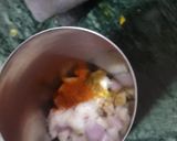 A picture of step 1 of Bread egg omlette.